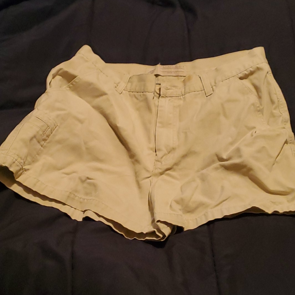American Eagle khaki shorts